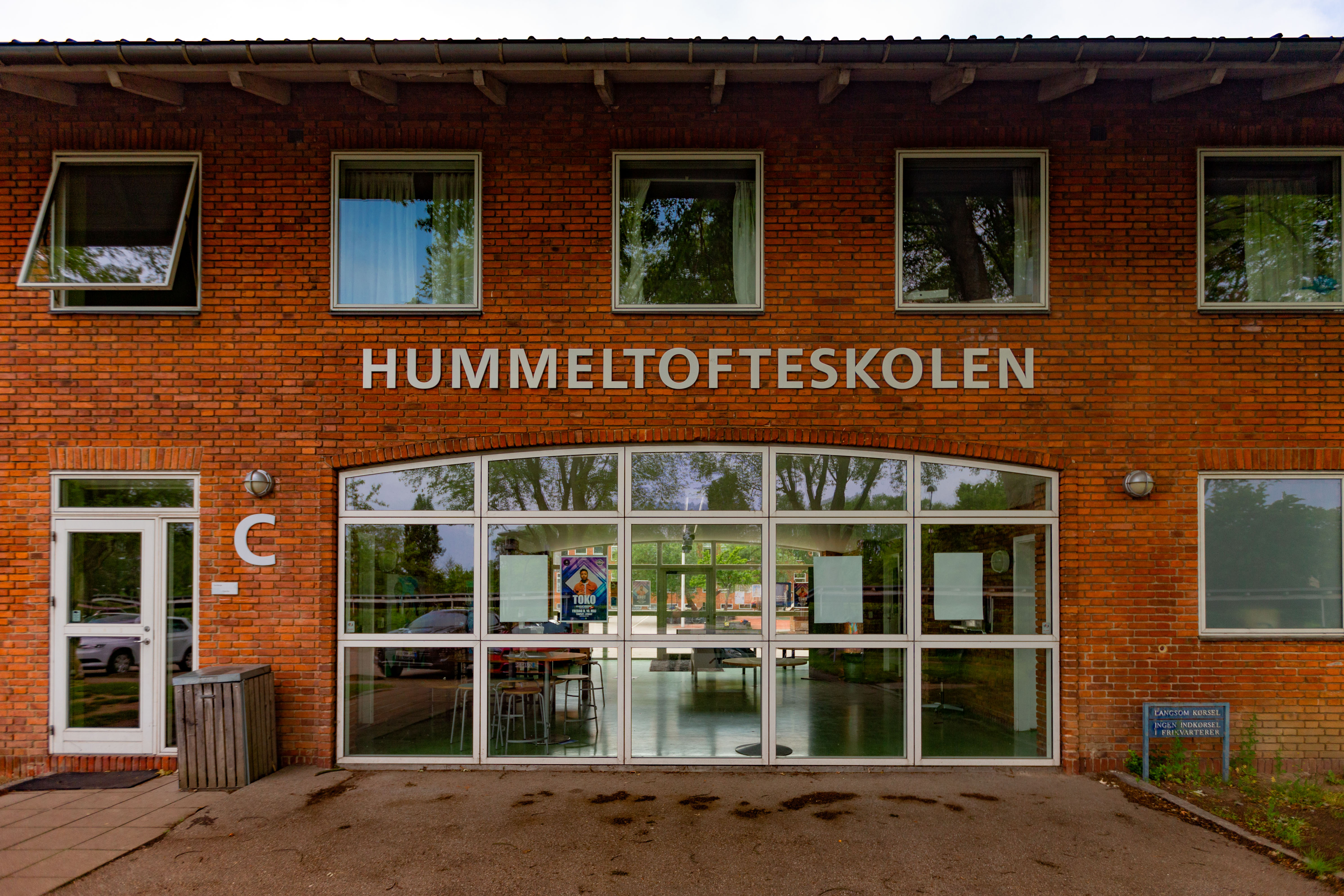 Hummeltofteskolens gamle hovedindgang
